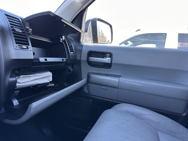 Toyota Sequoia  2014