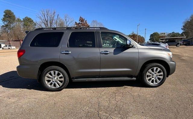 Toyota Sequoia  2014
