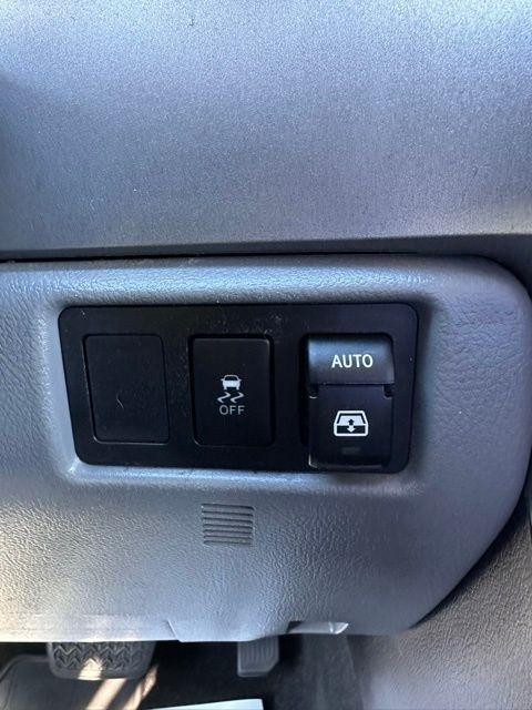 Toyota Sequoia  2014