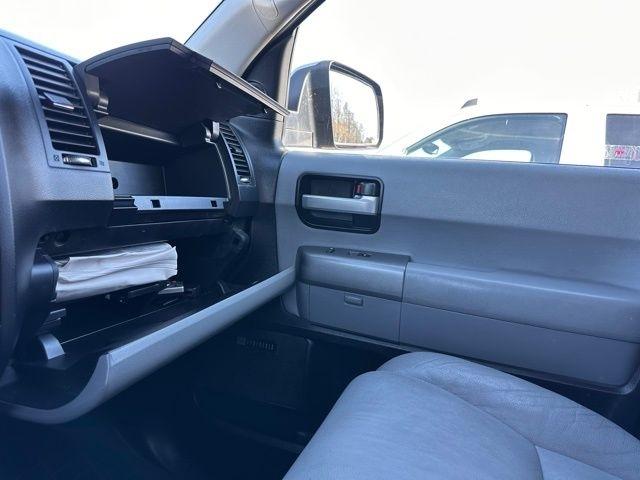 Toyota Sequoia  2014