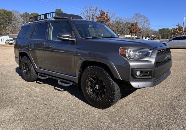 Toyota 4Runner  2014