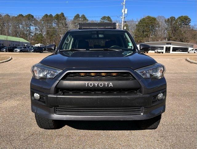 Toyota 4Runner  2014