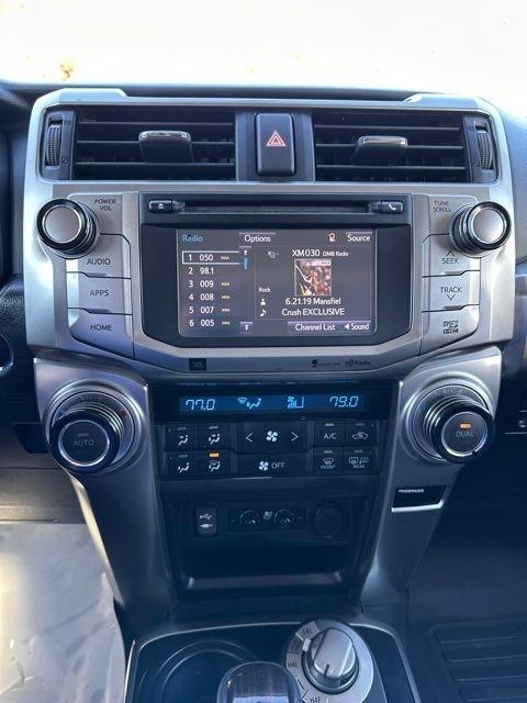 Toyota 4Runner  2014