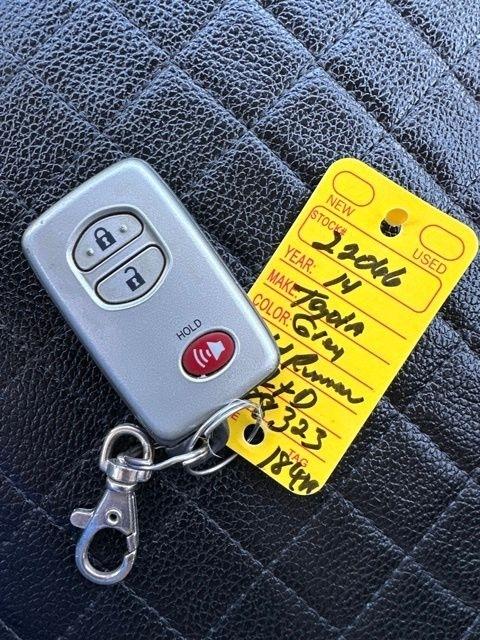 Toyota 4Runner  2014