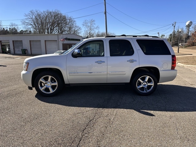 Chevrolet Tahoe  2014