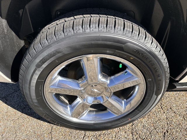 Chevrolet Tahoe  2014