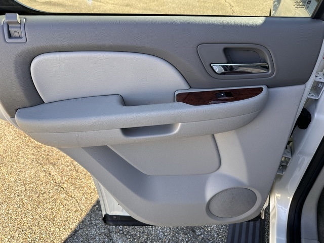 Chevrolet Tahoe  2014