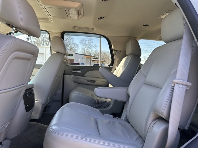 Chevrolet Tahoe  2014