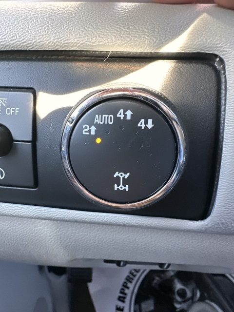 Chevrolet Tahoe  2014