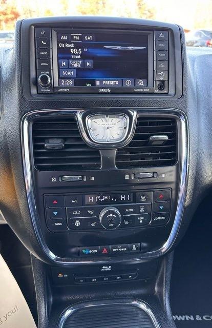 Chrysler Town & Country  2015