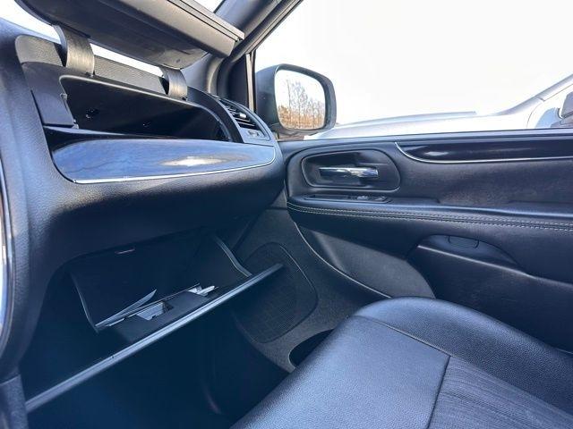 Chrysler Town & Country  2015