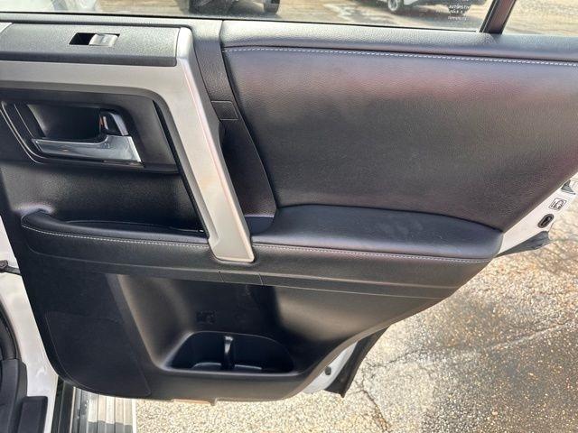 Toyota 4Runner  2014