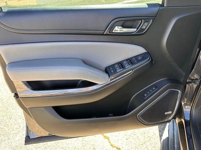 Chevrolet Tahoe  2017