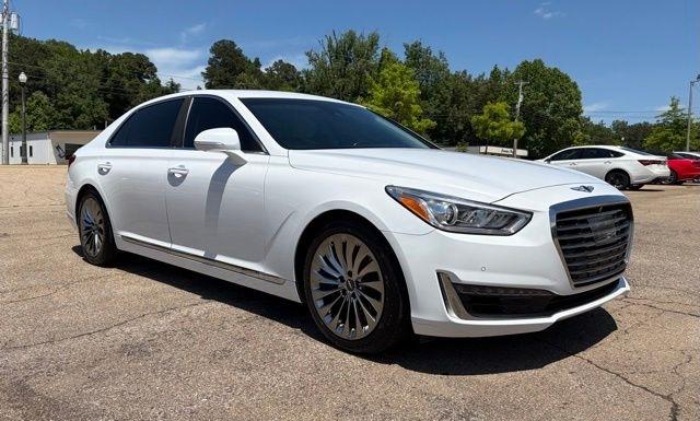 Genesis G90  2018