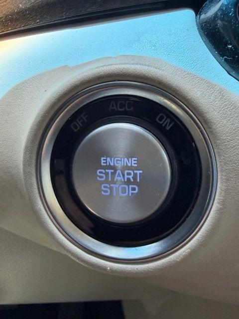 Genesis G90  2018