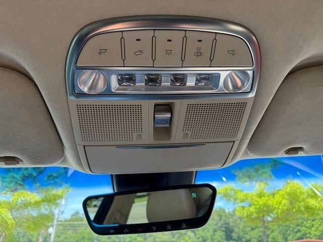 Genesis G90  2018