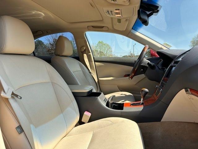 Lexus ES 350  2012