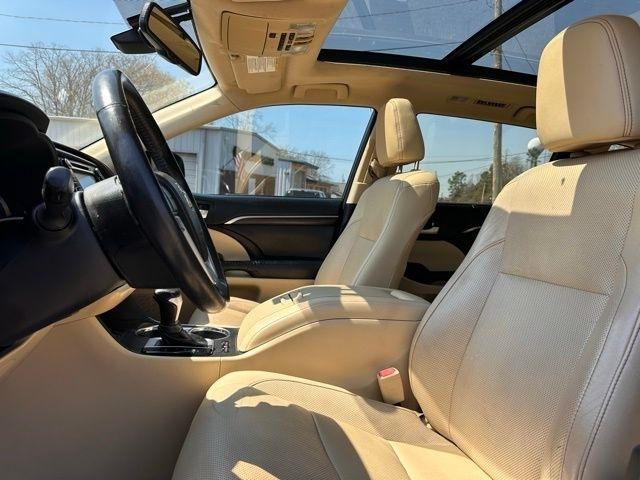 Toyota Highlander  2014