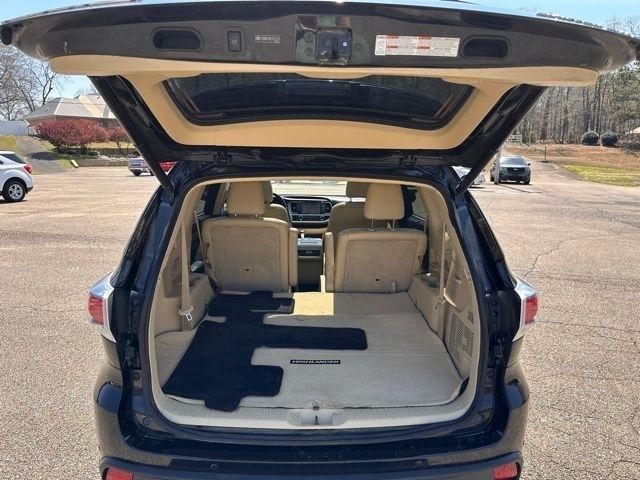 Toyota Highlander  2014