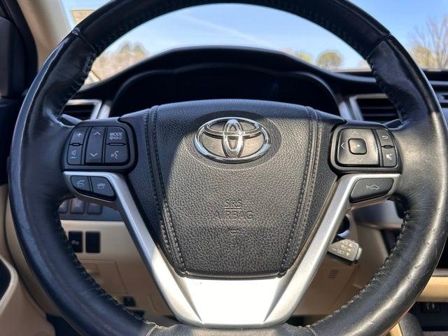 Toyota Highlander  2014