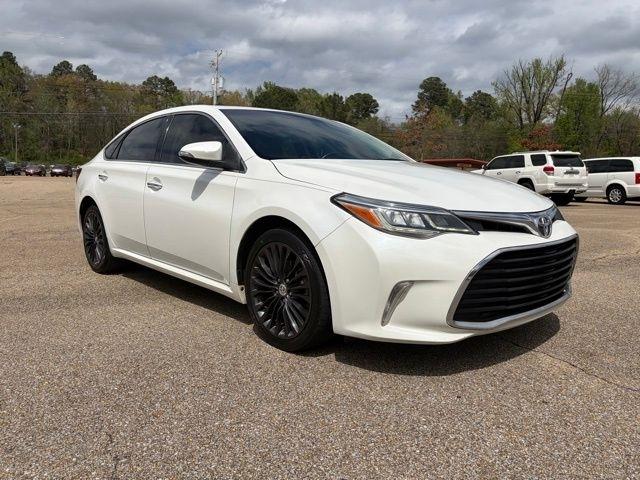 Toyota Avalon  2016