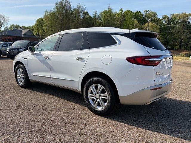 Buick Enclave  2020