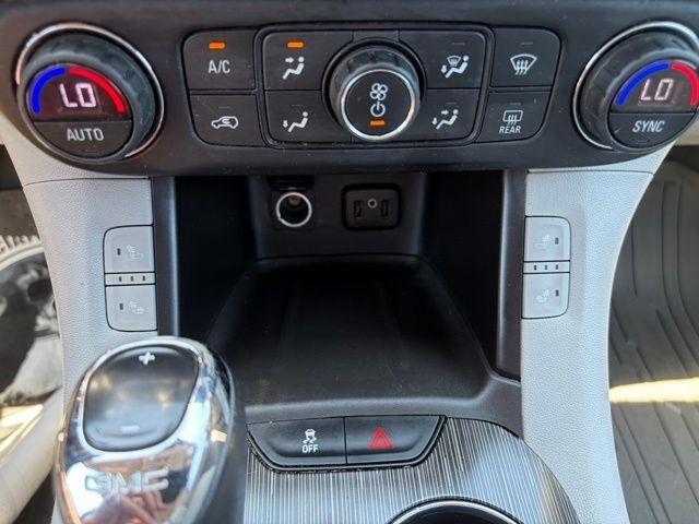 GMC Acadia  2017