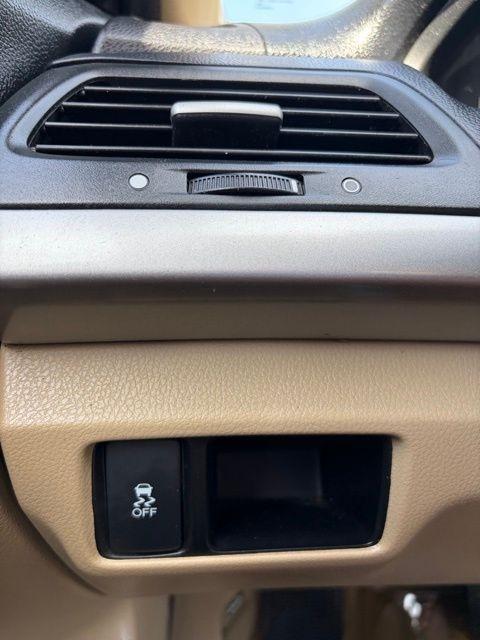 Honda Accord  2012