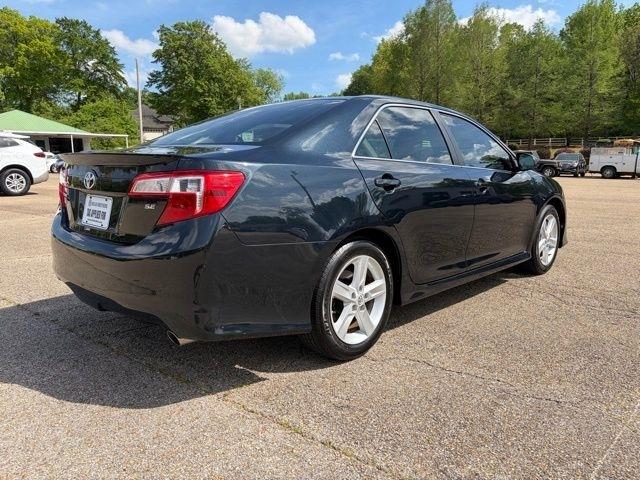Toyota Camry  2014