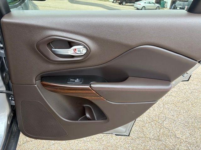 Jeep Cherokee  2014