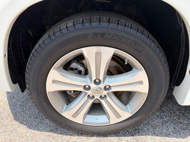 Toyota Highlander  2012