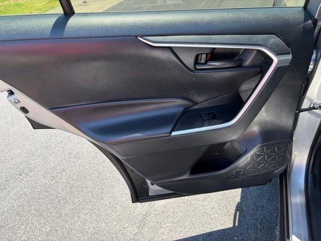 Toyota RAV4  2019