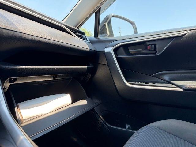 Toyota RAV4  2019