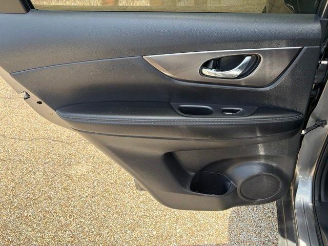 Nissan Rogue  2016
