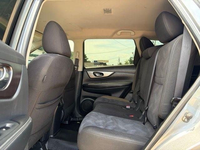 Nissan Rogue  2016