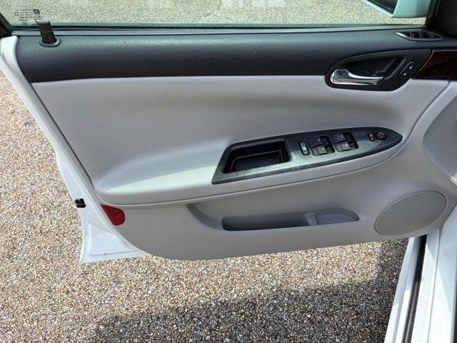 Chevrolet Impala Limited  2014