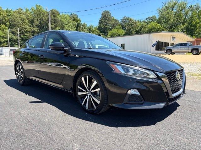 Nissan Altima  2020