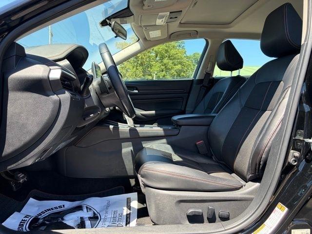Nissan Altima  2020