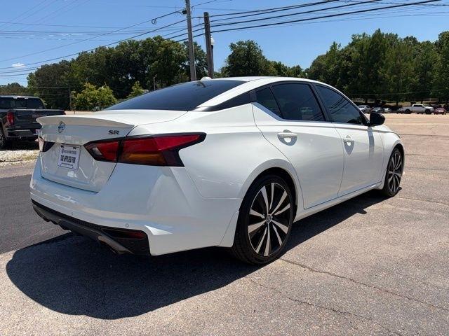 Nissan Altima  2020