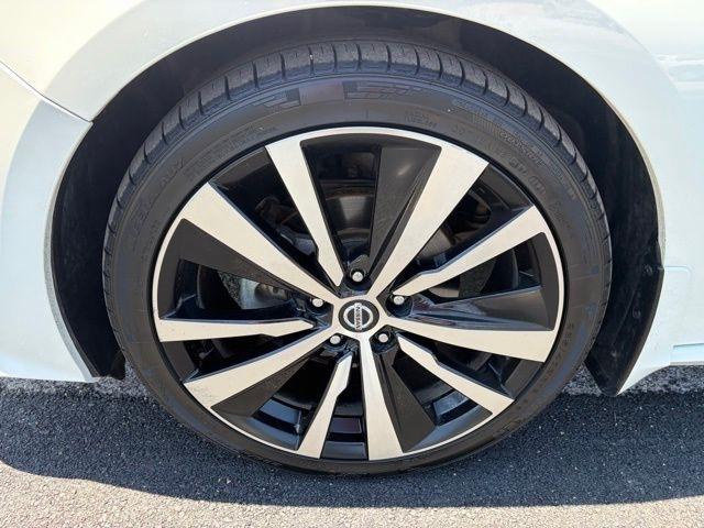 Nissan Altima  2020