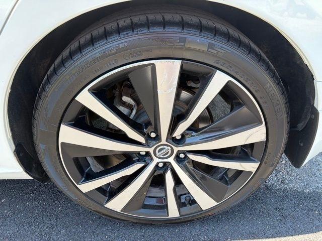 Nissan Altima  2020