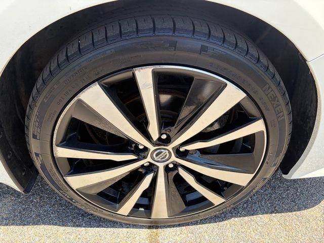 Nissan Altima  2020