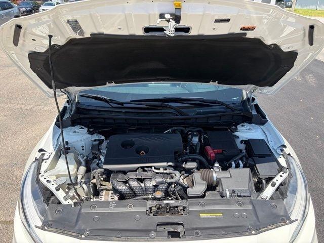 Nissan Altima  2020