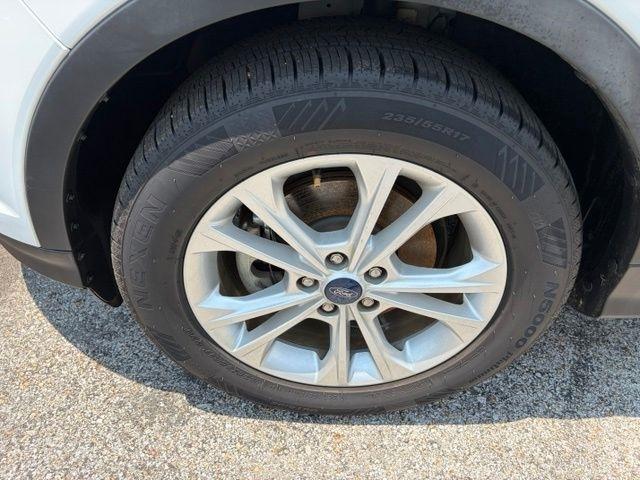 Ford Escape  2019