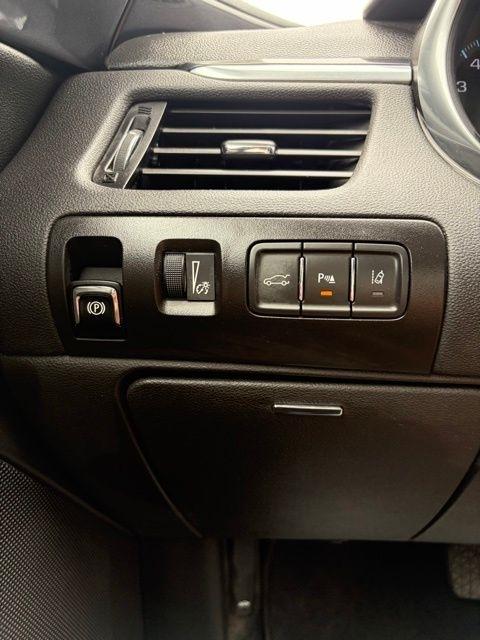 Chevrolet Impala  2016