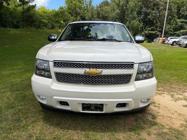 Chevrolet Avalanche  2013