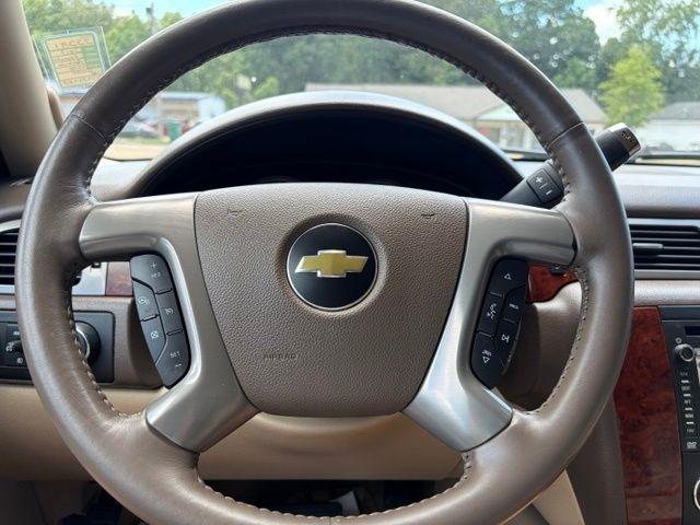 Chevrolet Avalanche  2013