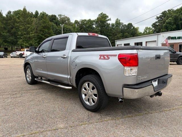 Toyota Tundra  2010
