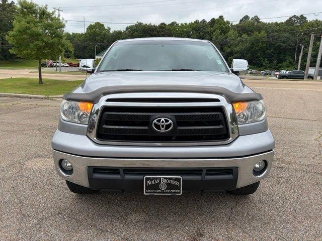 Toyota Tundra  2010