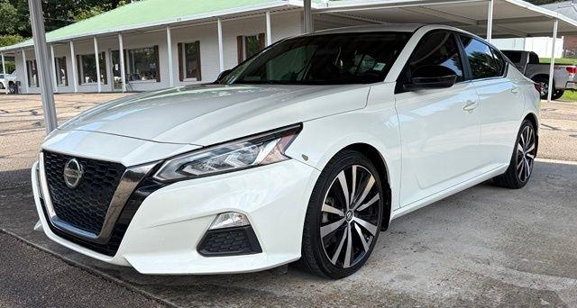 Nissan Altima  2019